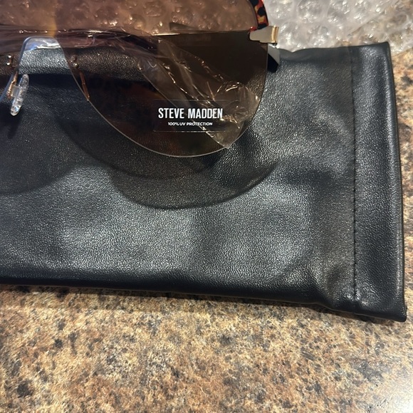 Steve Madden Leonel Sunglasses Brown Metal Frame Lightweight Rectangular Womens - Picture 10 of 11